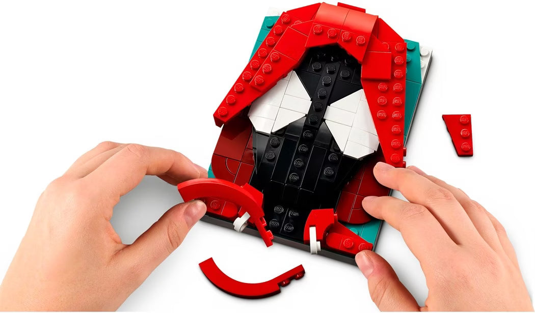 LEGO Brick Sketches™ 40536 Miles Morales