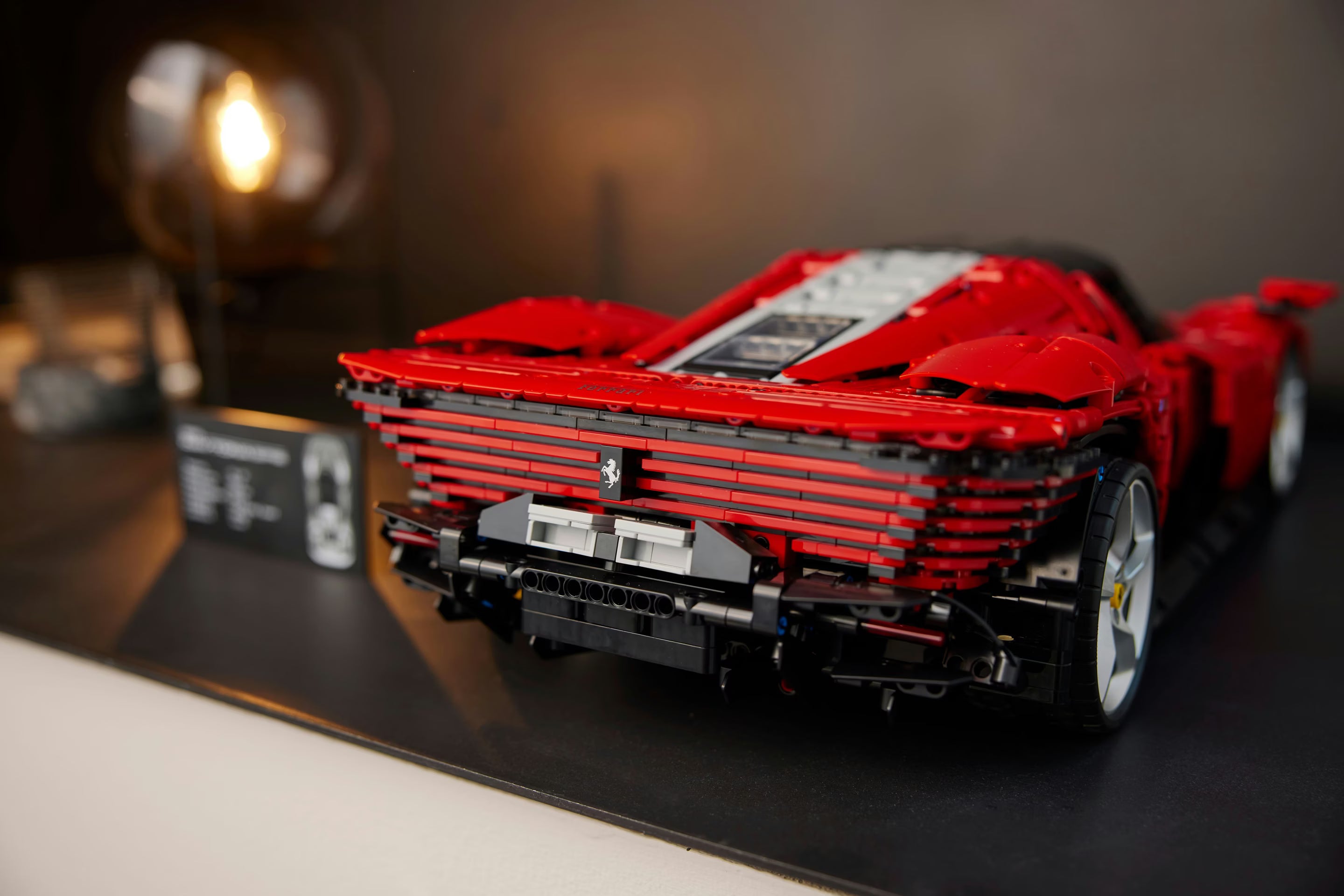 LEGO Technic 42143 Ferrari Daytona
